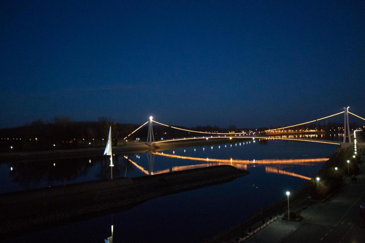 Riverview Apartment Osijek Phòng bức ảnh